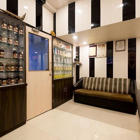 Hotel Khandesh Residency Panvel Esterno foto